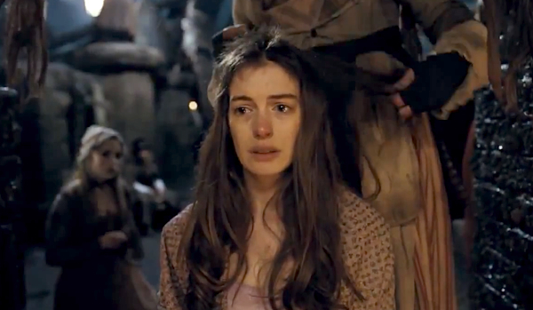 anne-hathaway-crying-les-miserables-fantine